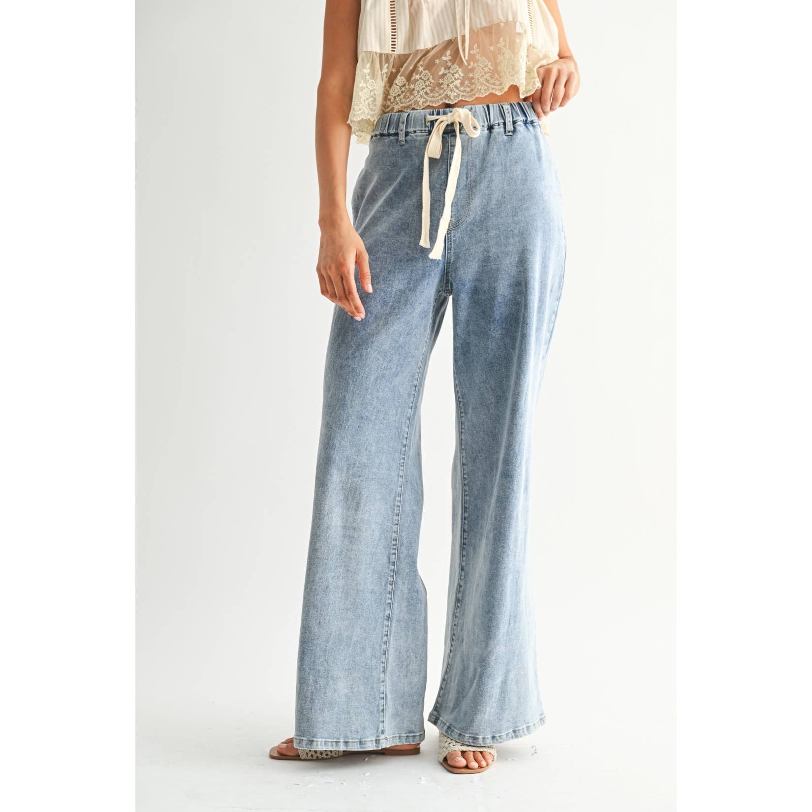 Wide-Leg Denim Trousers with Drawstring - Medium Wash