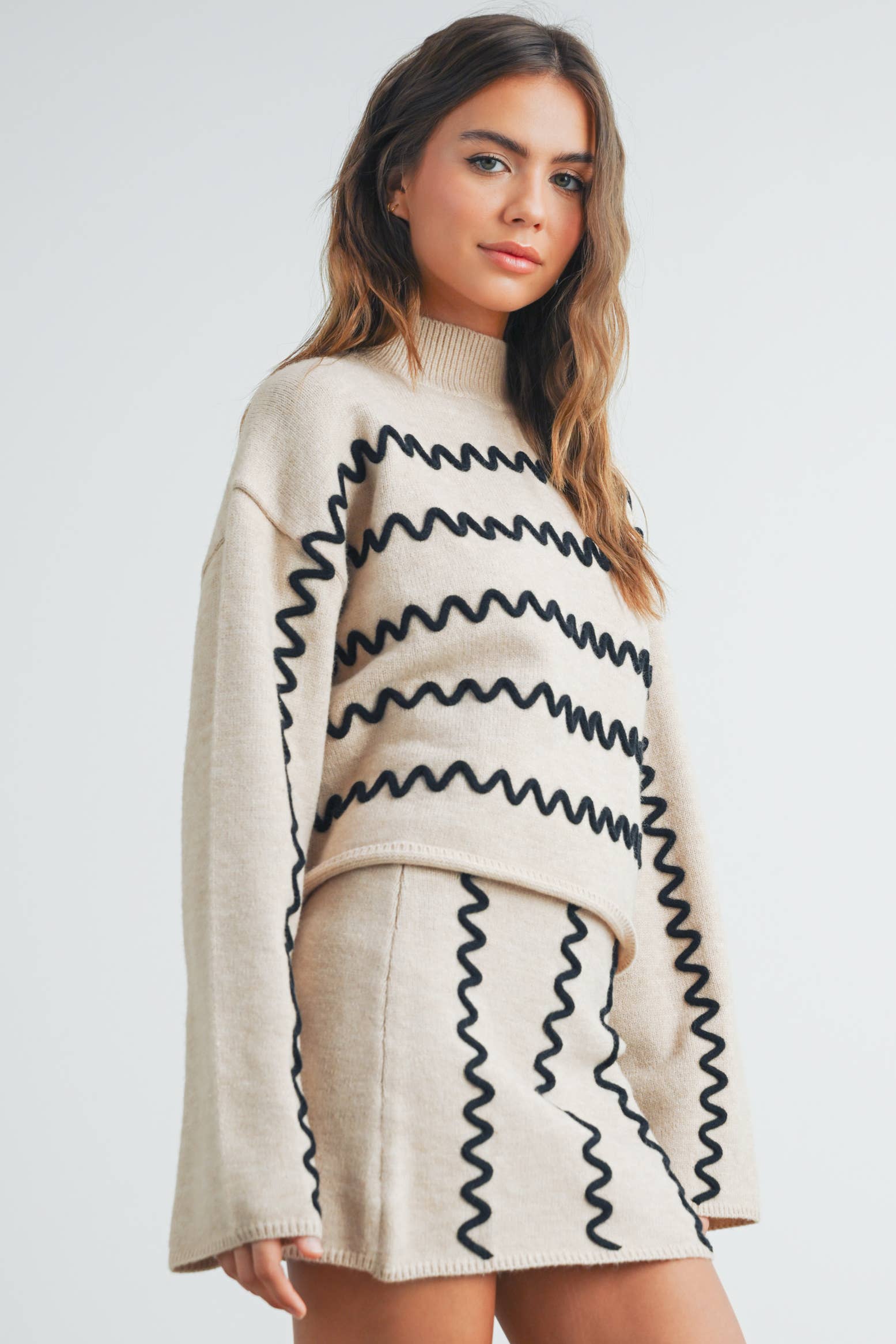 Wavy Stripe Mini Sweater Skirt
