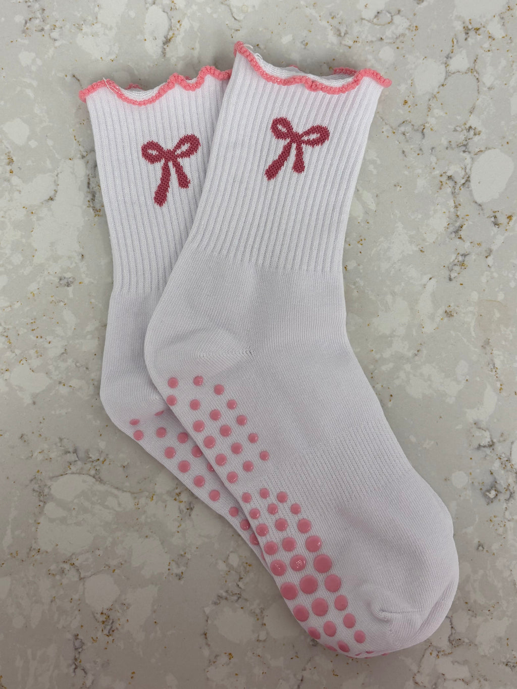 Bow Print Non-Slip Ruffle Grip Socks