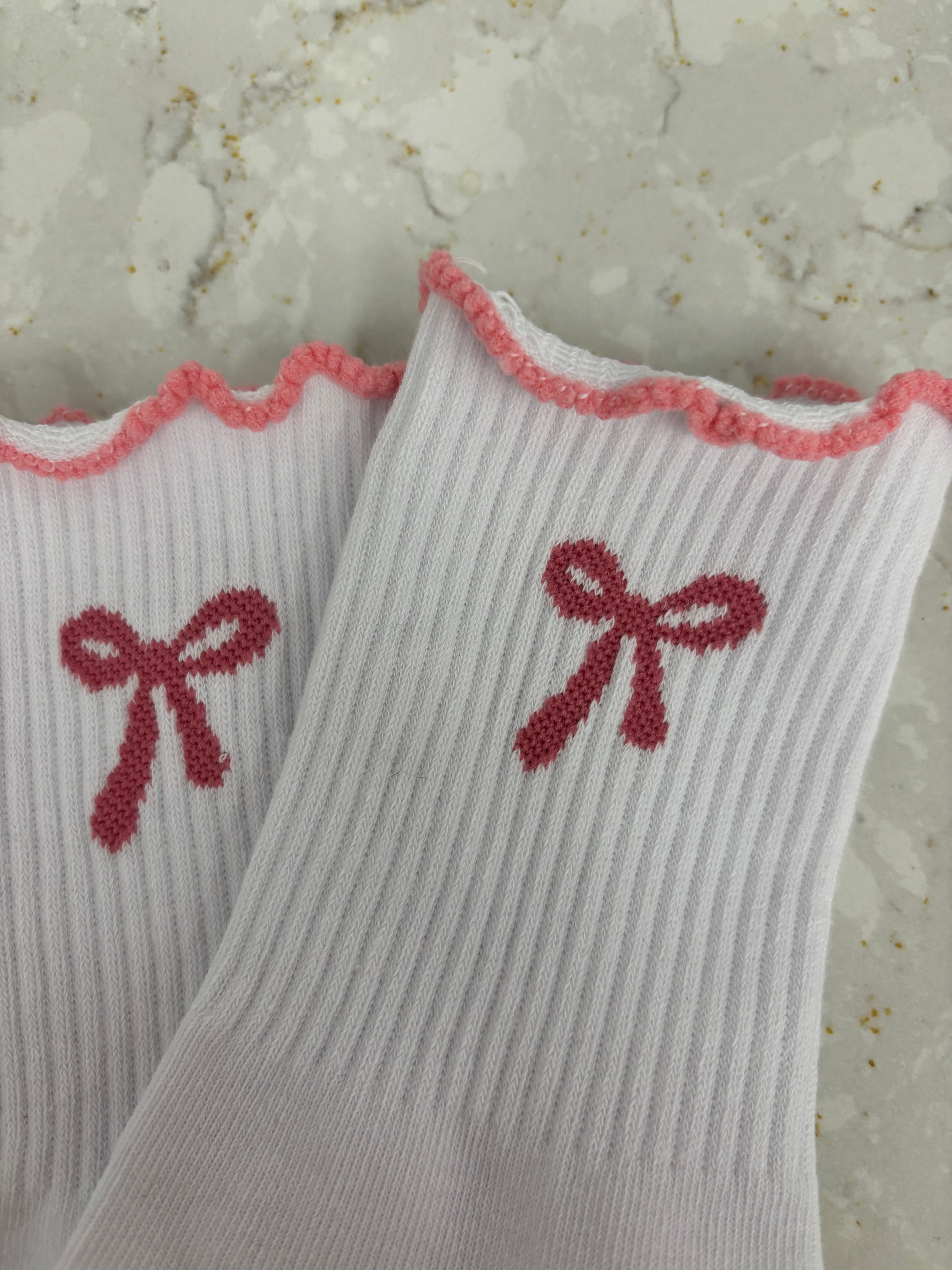 Bow Print Non-Slip Ruffle Grip Socks