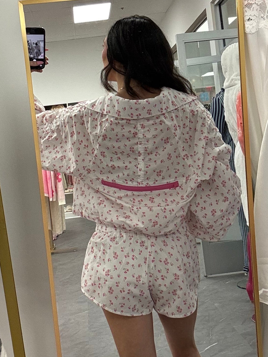 Silky Windbreaker Shorts