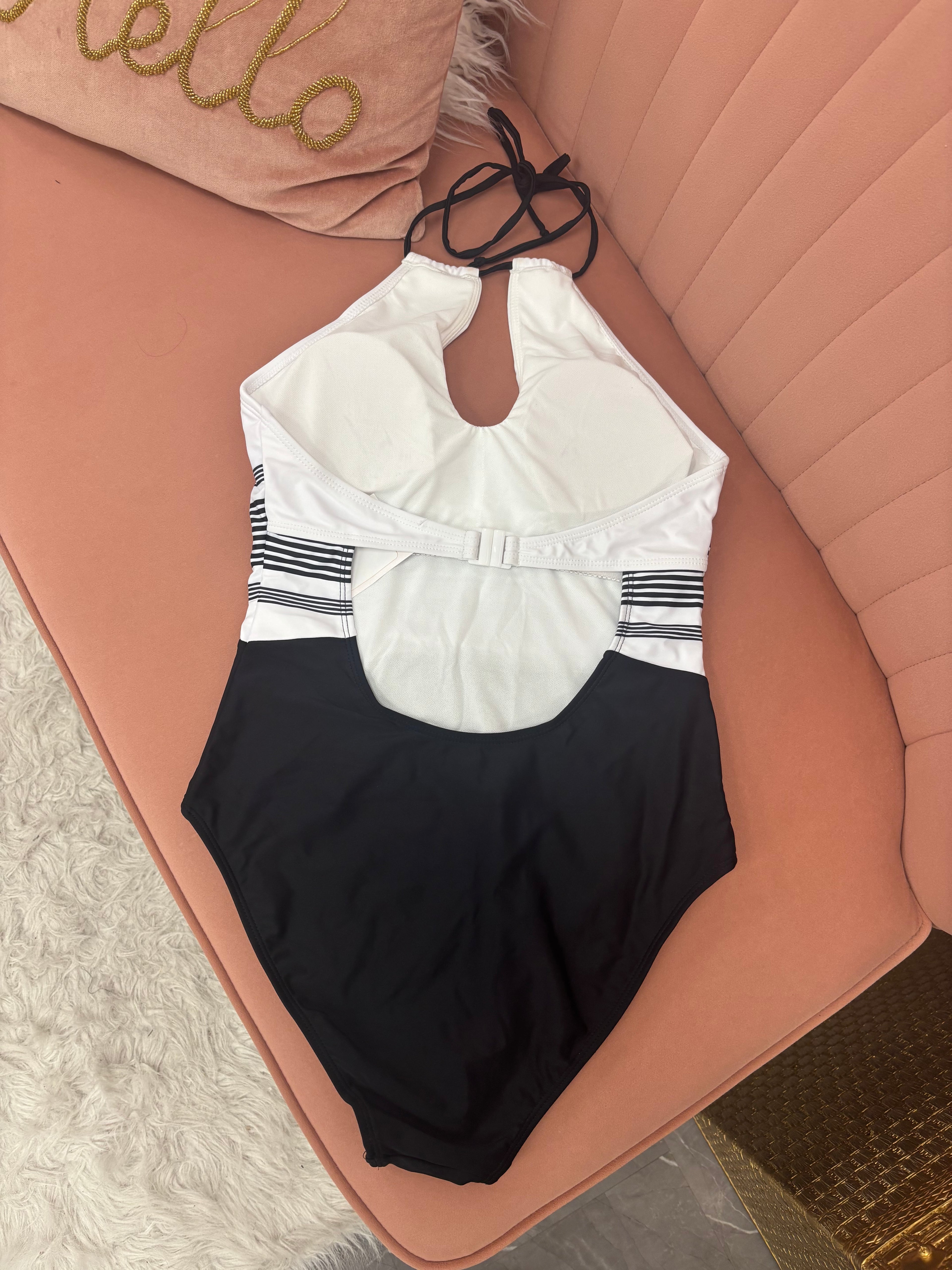Black & White One-piece Swimwear