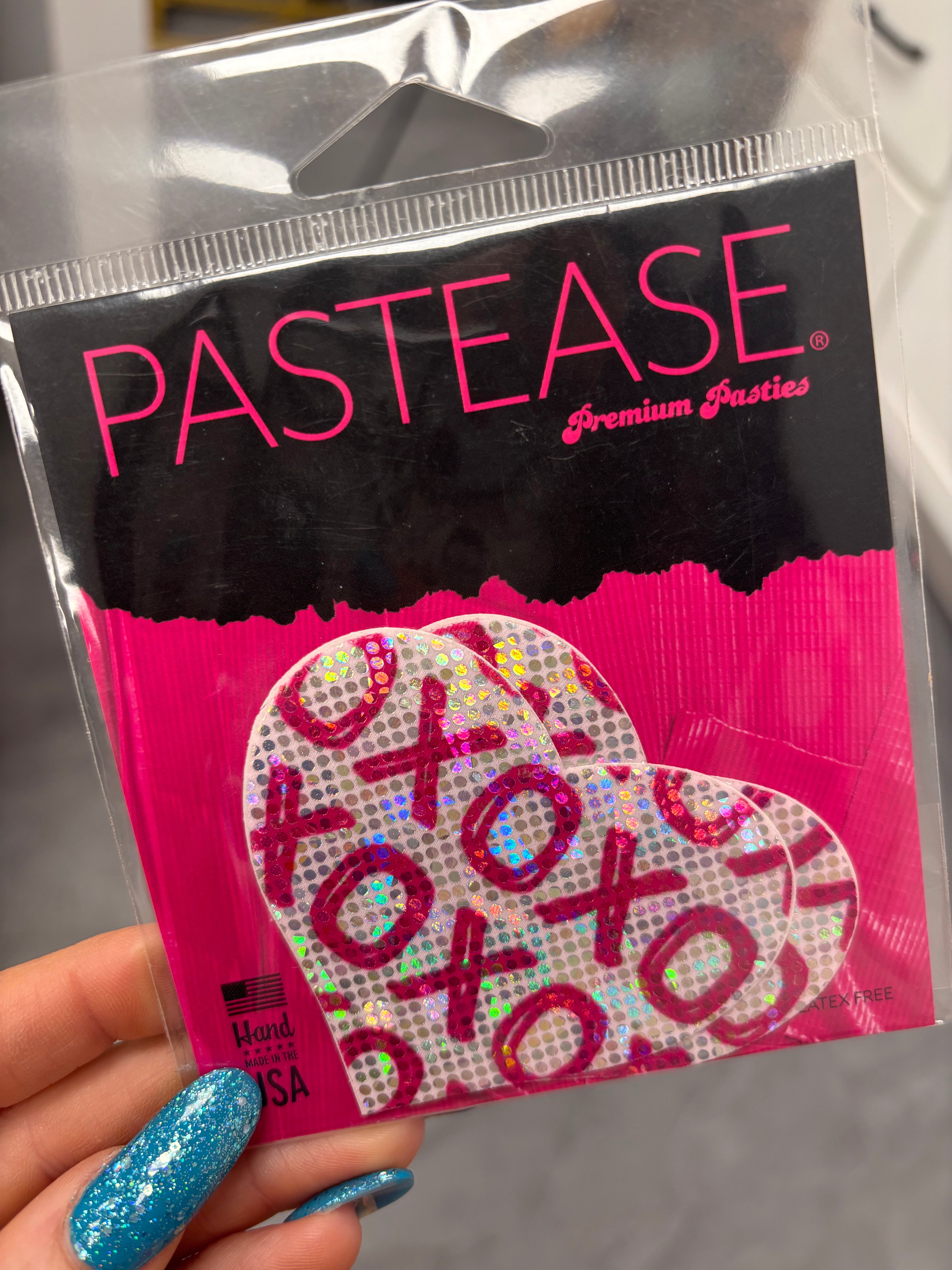 Holographic XOXOs Pastease