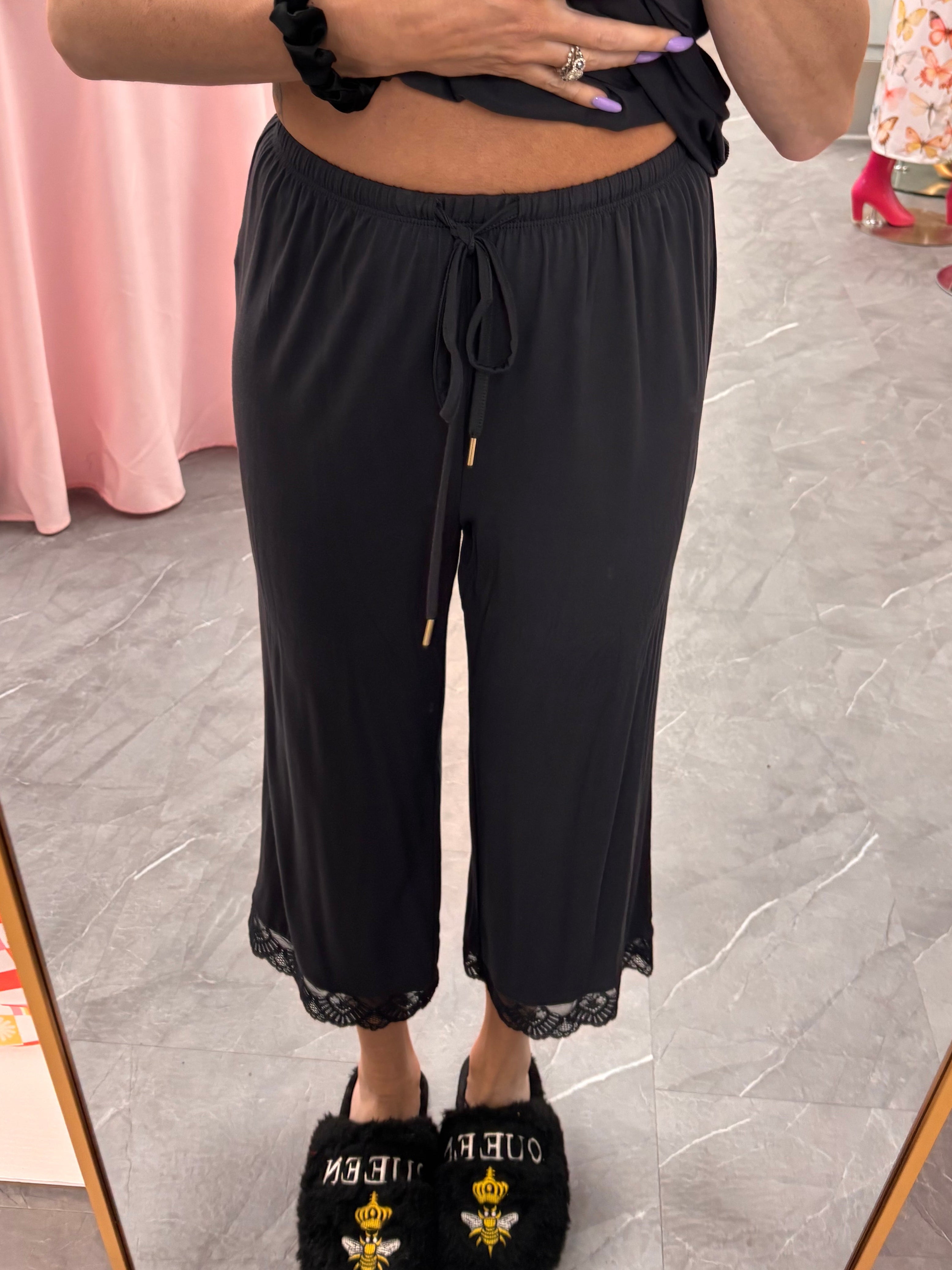 Bamboo Lace PJ Set in Raven