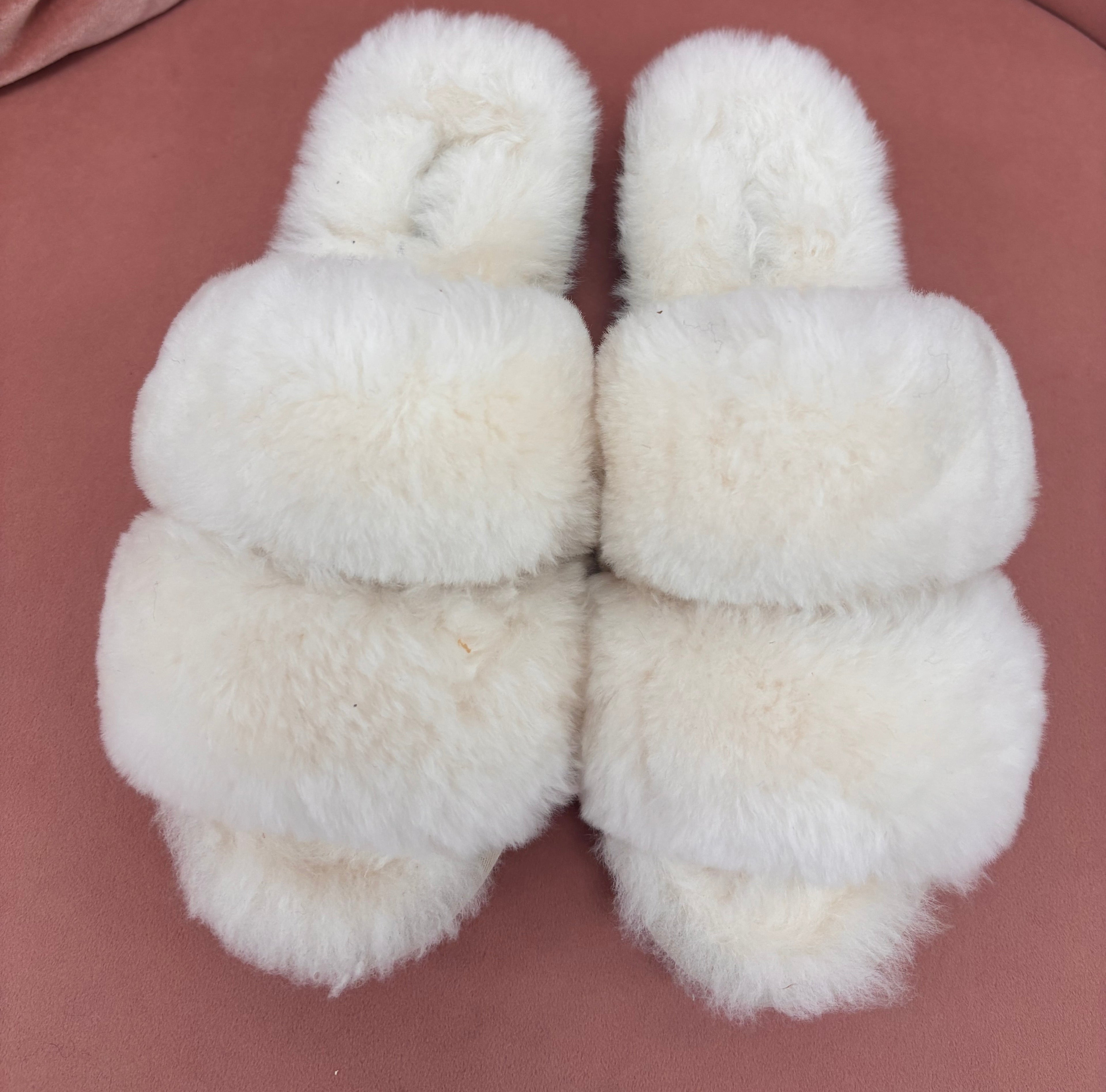 Jinx Slippers in Natural