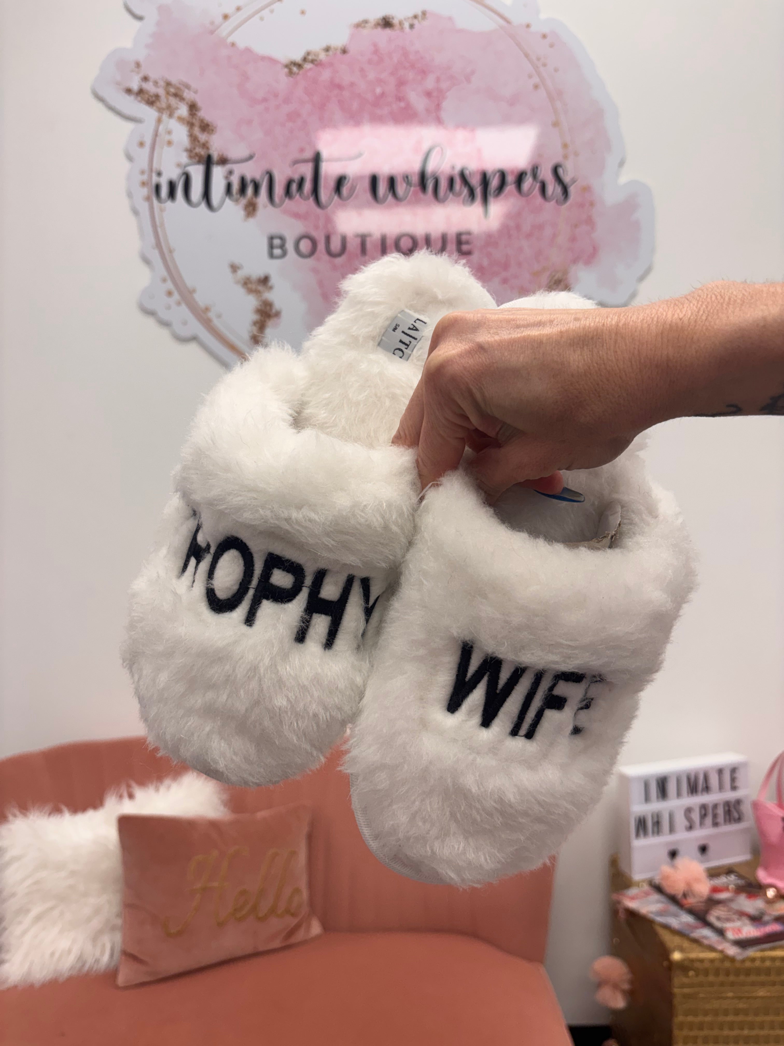 BEL AIR SLIPPERS - Trophy Wife