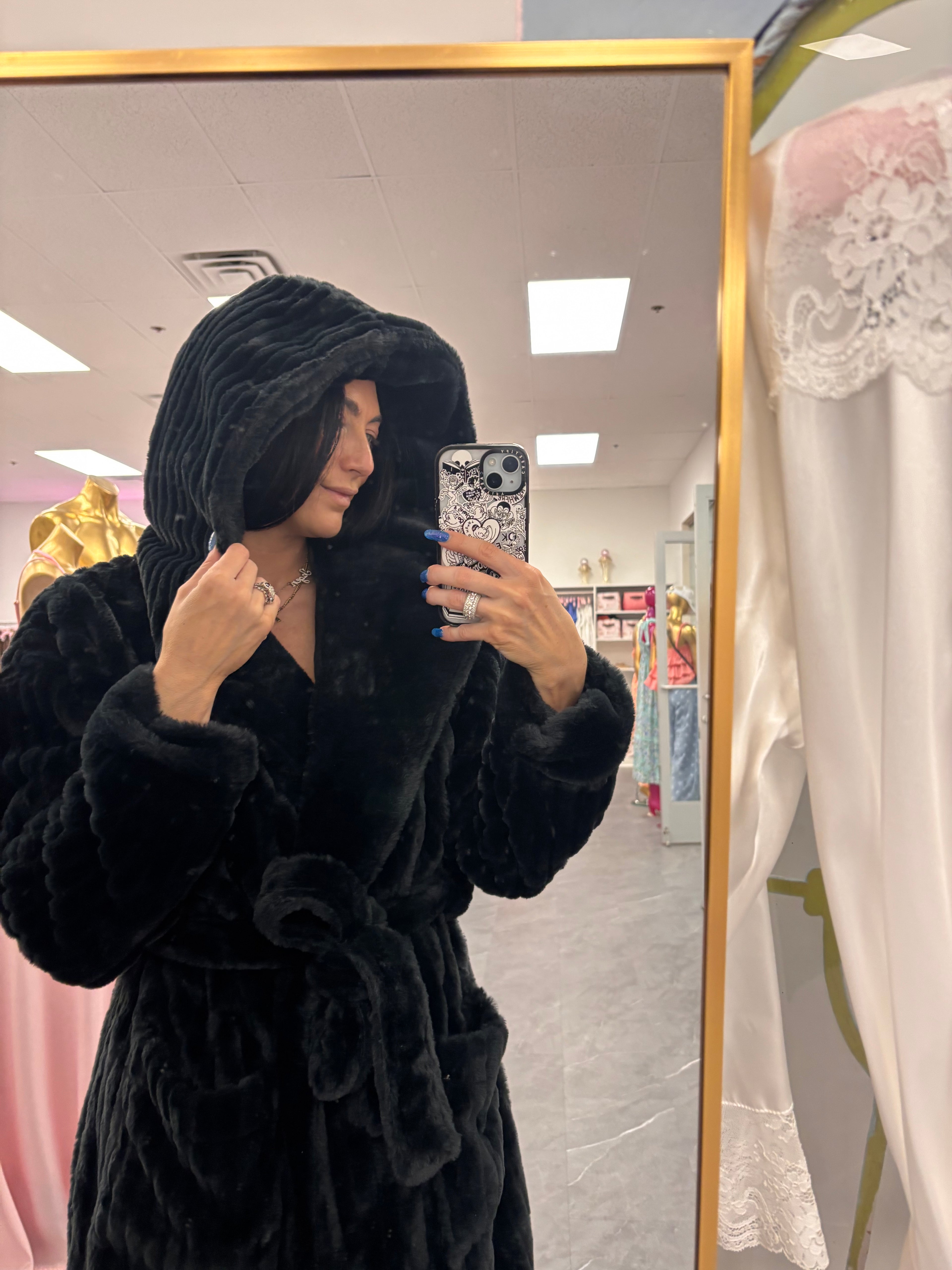 Cloud Robe in Black