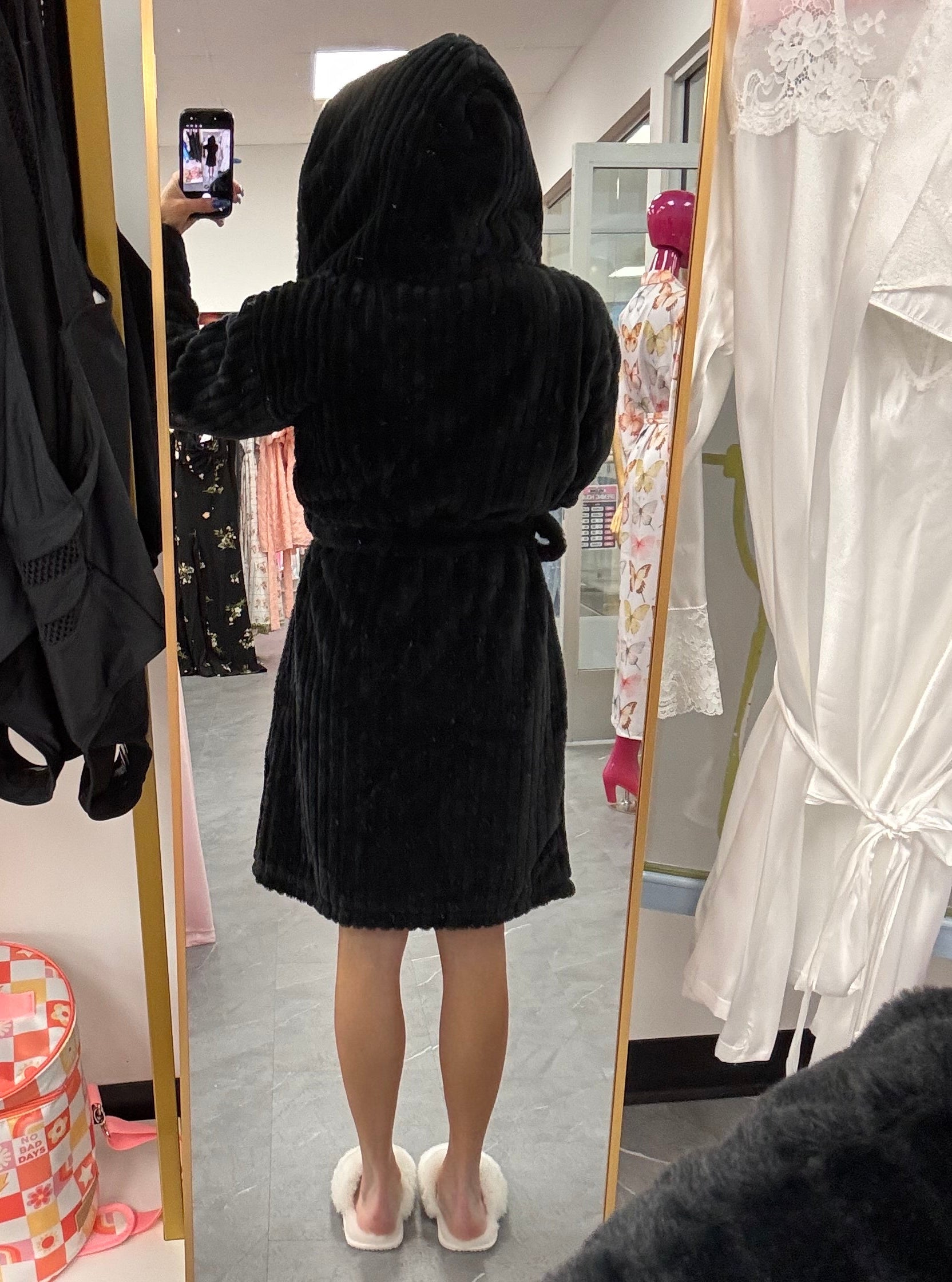Cloud Robe in Black