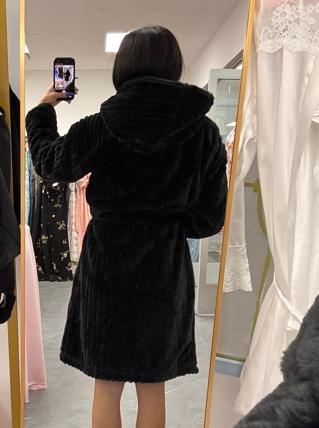 Cloud Robe in Black