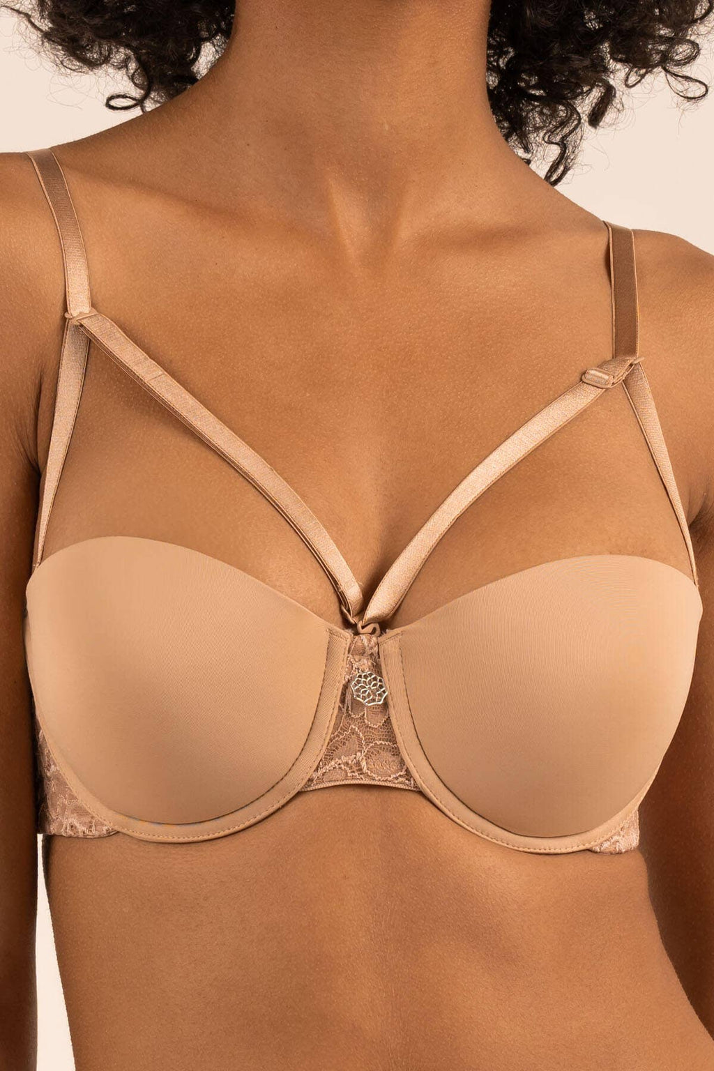 Women's beige bra strapless with straps to wear multiple ways