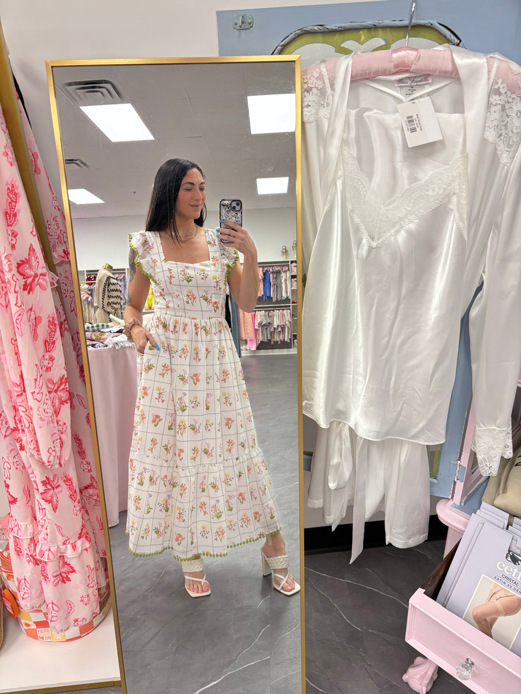 Women's foral maxi dress with back tie and pockets full body