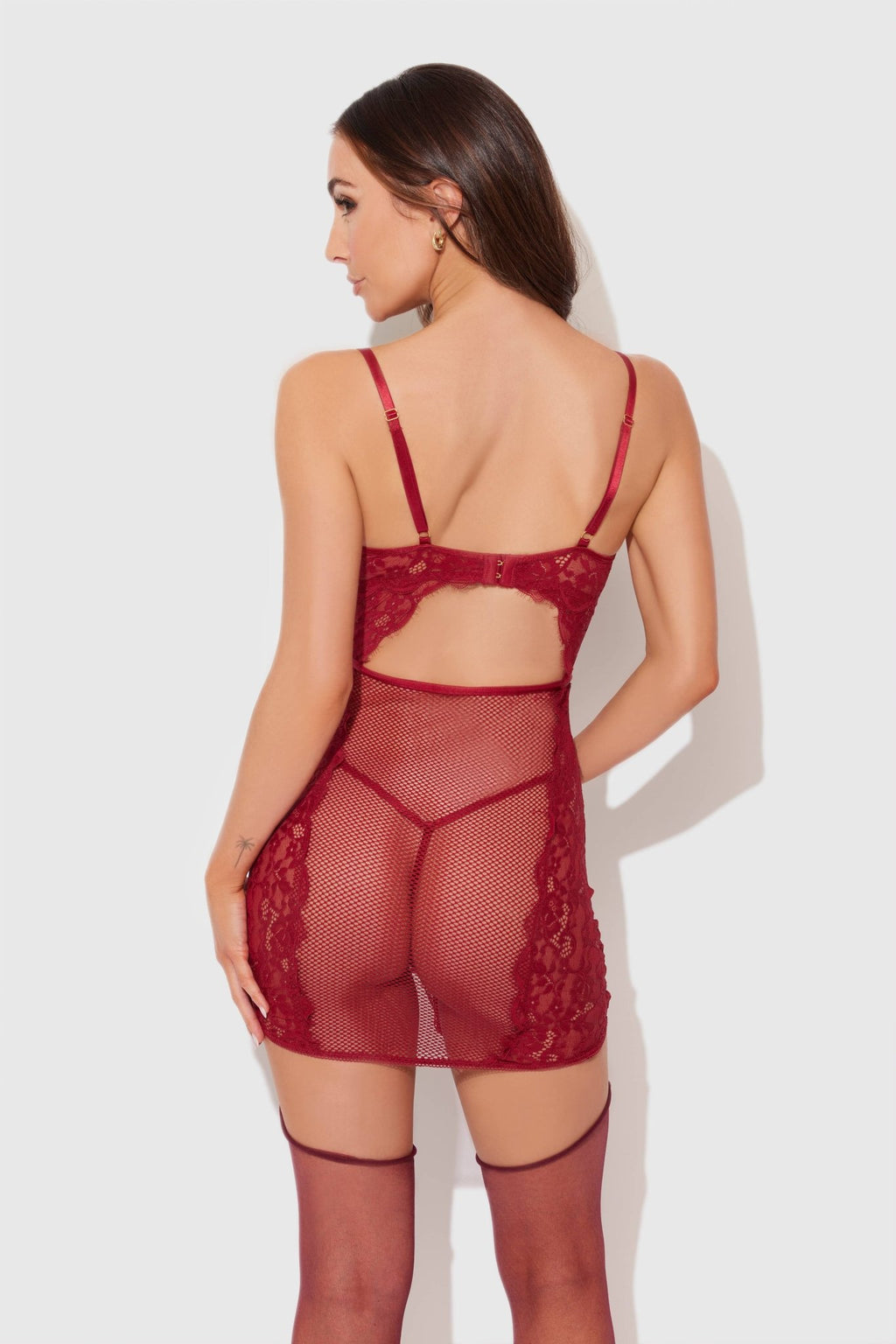 Dezi Lace & Chain Chemise Set - Intimate Whispers