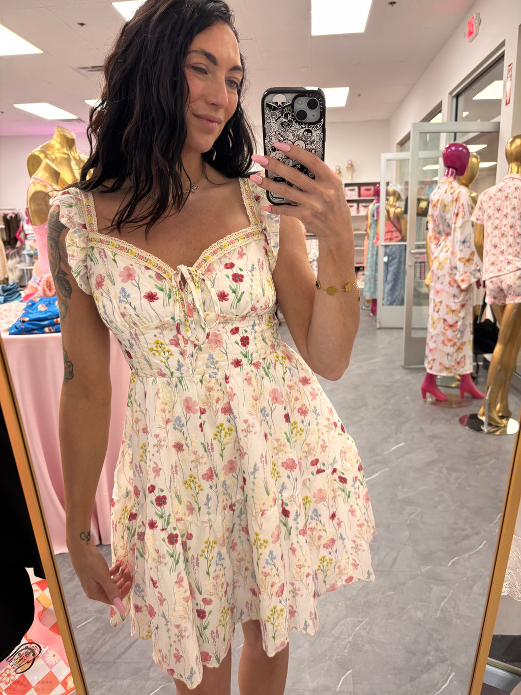 Women's white floral sweetheart neck ruffle mini dress