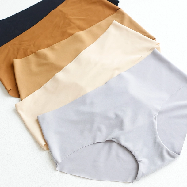 Signature Seamless Brief - Moon