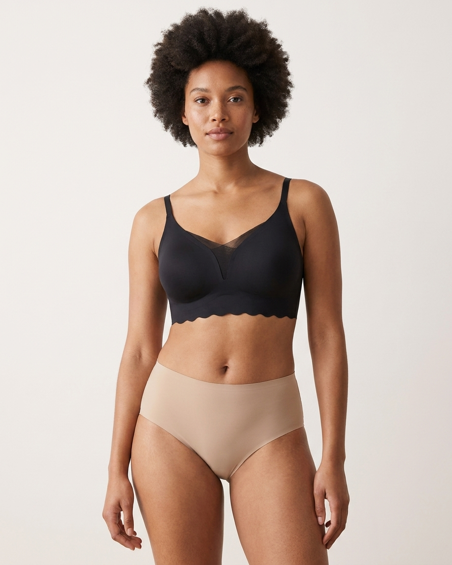 Scalloped Gel Bra: Black