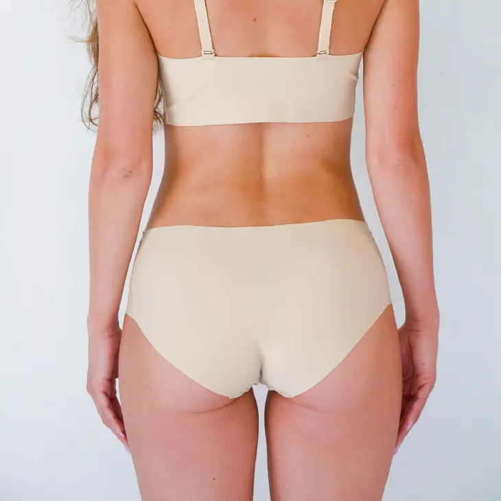 Signature Seamless Brief - Creme