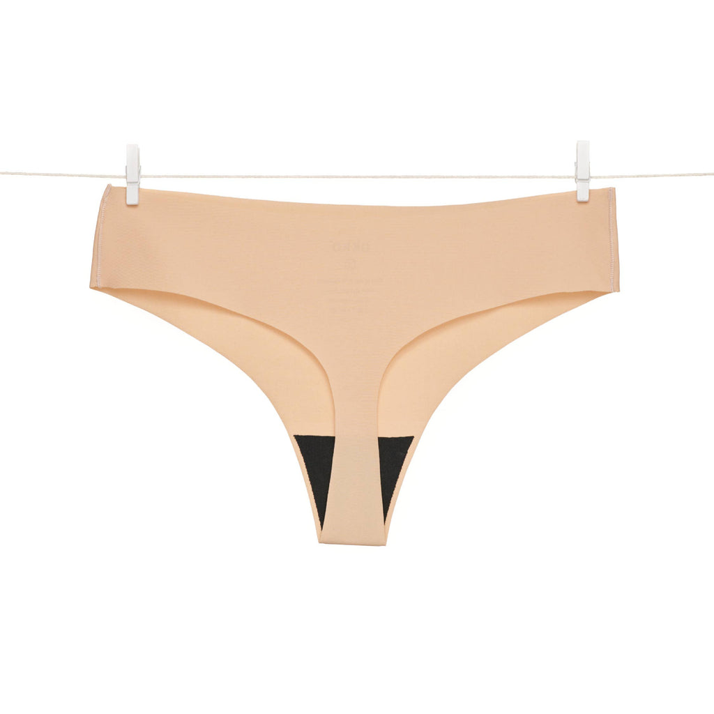 Signature Seamless Thong - Creme