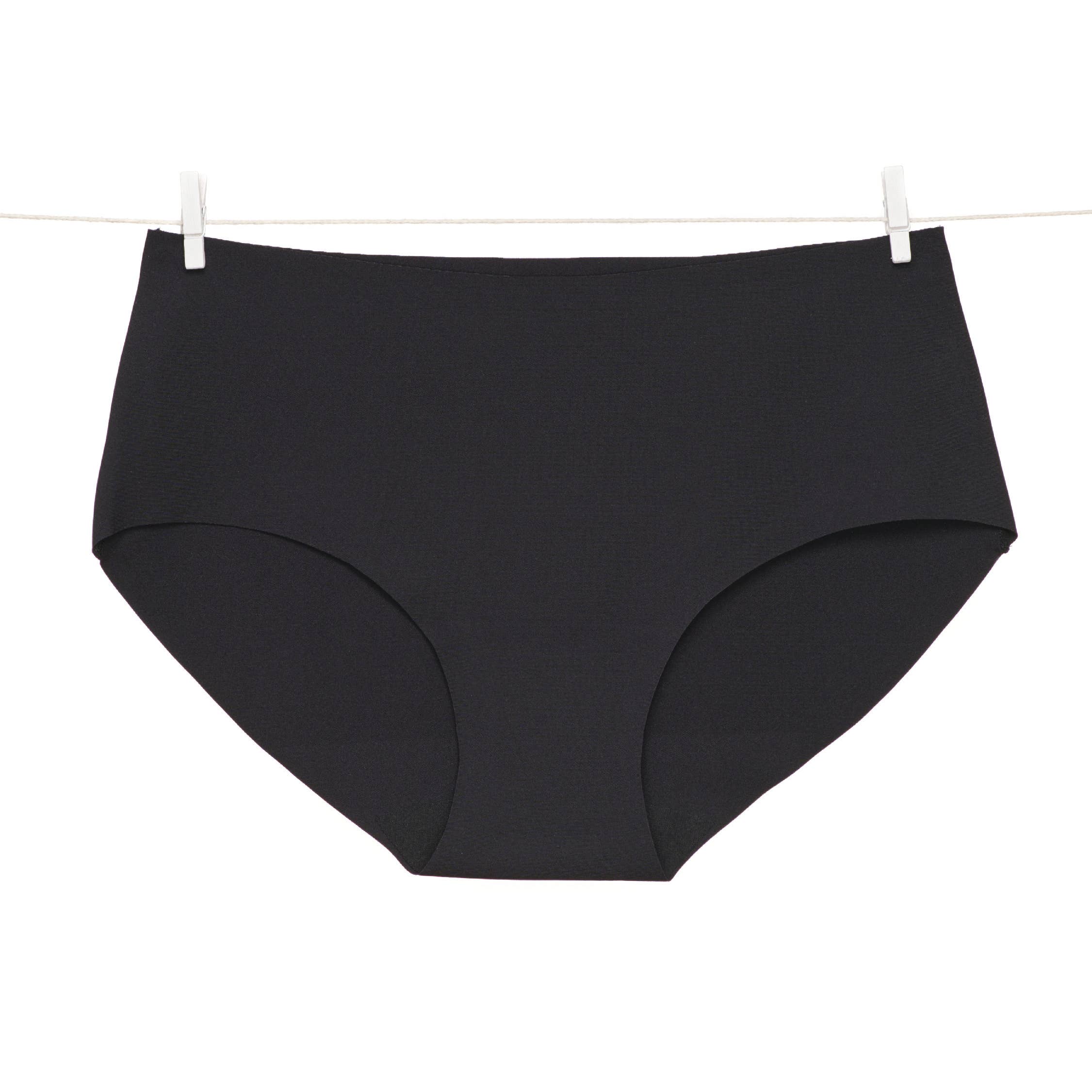 Signature Seamless Brief - Onyx - Intimate Whispers